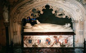 Tomb Queen Katherine